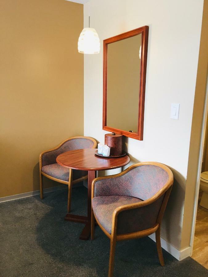 Thunderbird Motor Inn Duncan Extérieur photo