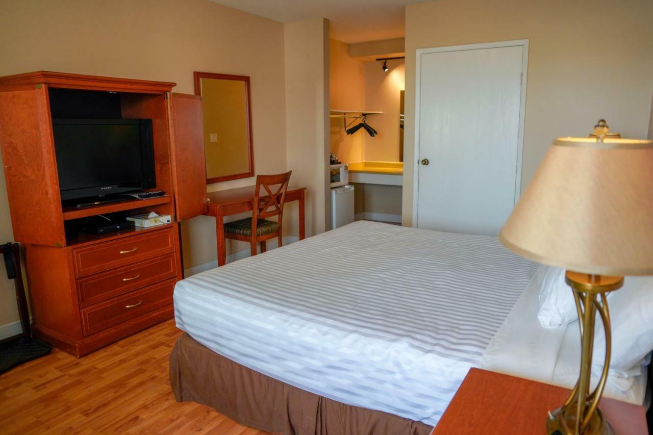 Thunderbird Motor Inn Duncan Extérieur photo